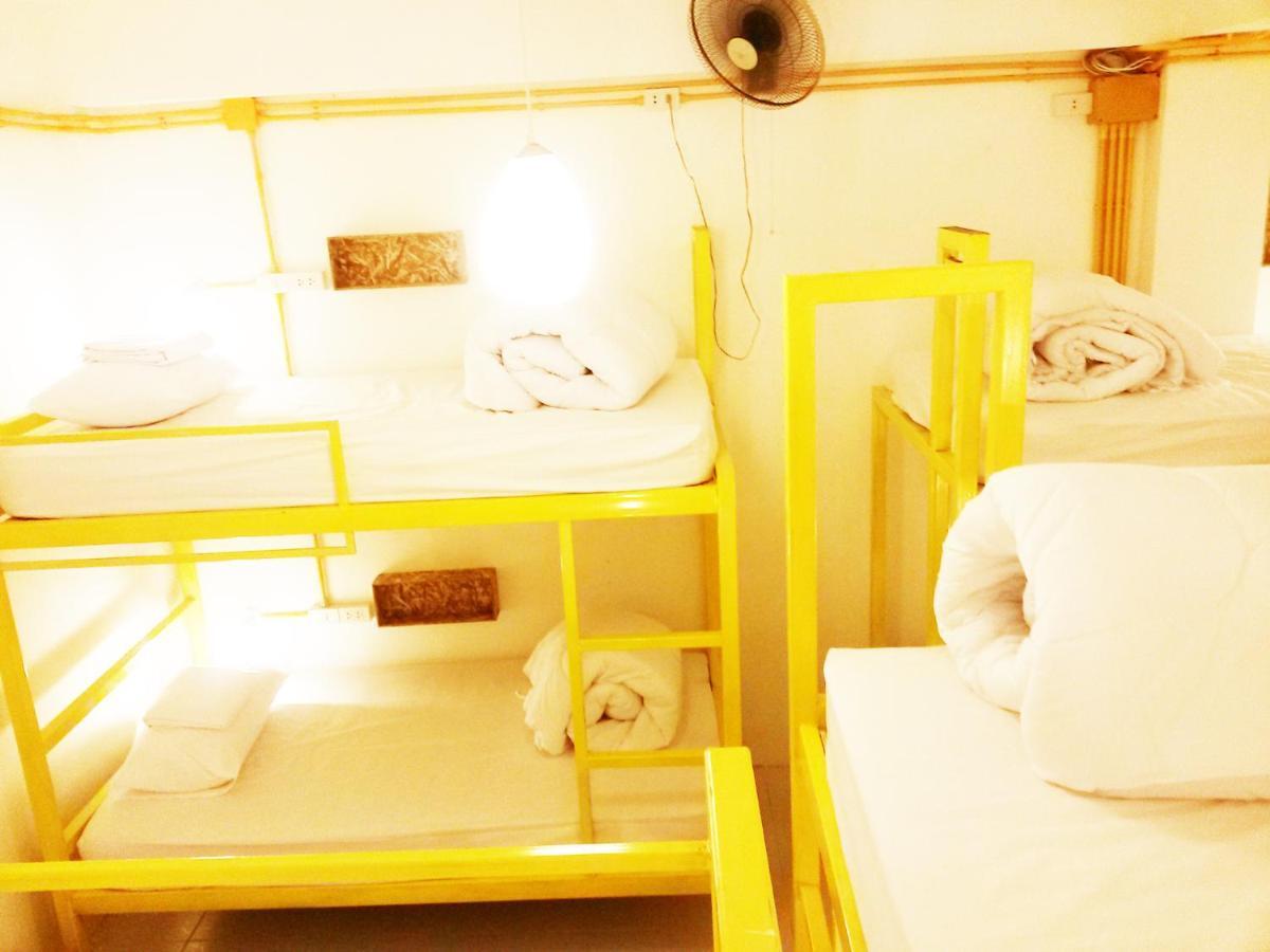 Safe And Sound Hostel Chiang Mai Quarto foto