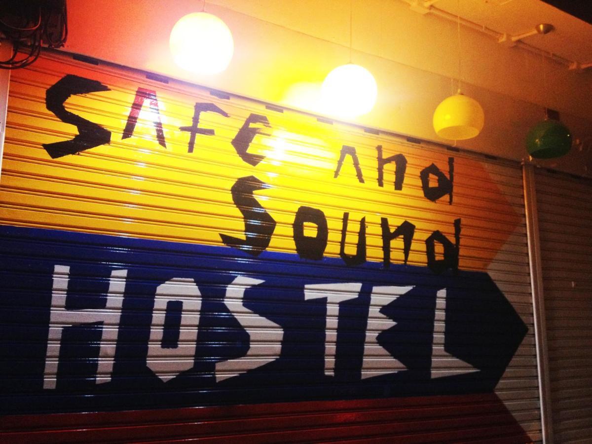 Safe And Sound Hostel Chiang Mai Exterior foto